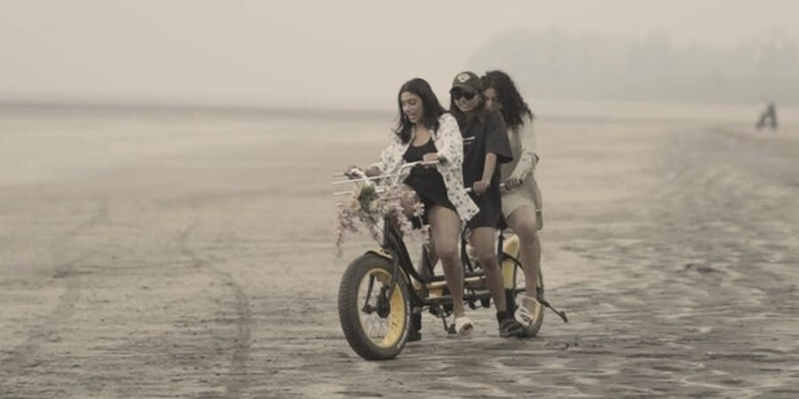 Beach Cycling